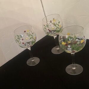 Hand-Painted Floral Wine Glasses - Set of 3